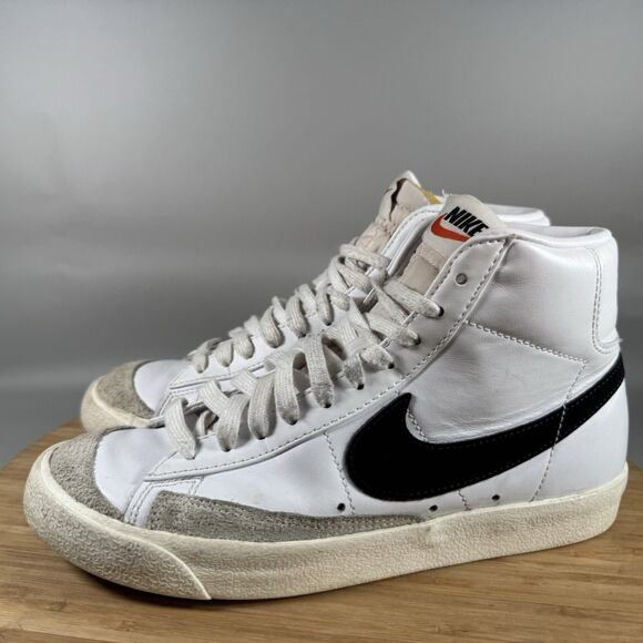 Nike Womens Blazer Mid 77 CZ1055-100‎ White Basketball Shoes Sneakers Size 8 - Picture 3 of 7